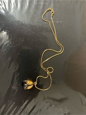 18 Kt Necklace with Black Orb and diamonds